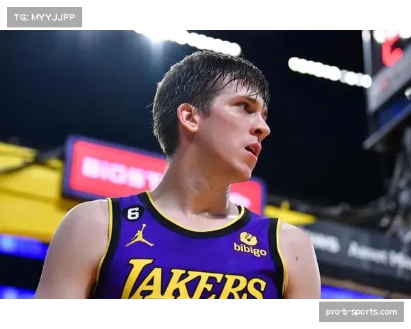 湖人客场不敌凯尔特人 里夫斯空砍36分难挽败局